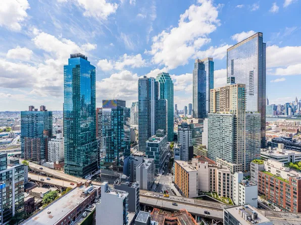 27-17 42nd Road image 32 of 43