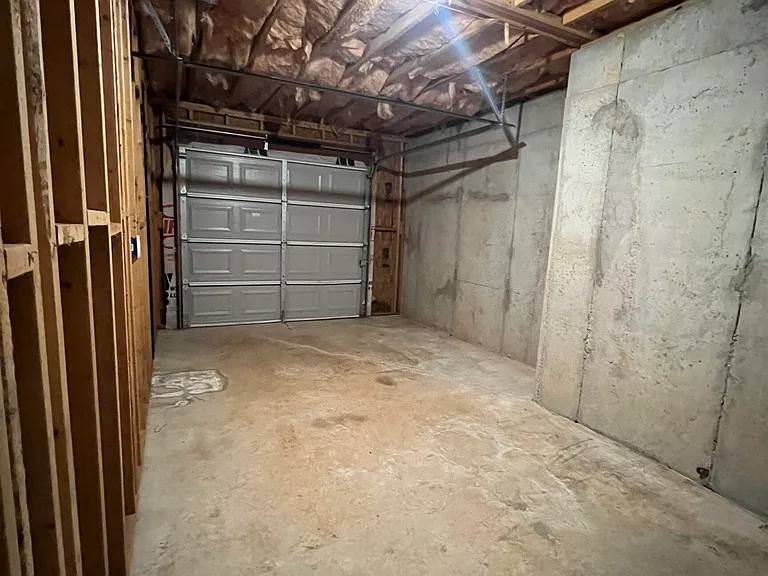 1010 Jacob Dr — Photo 29
