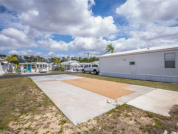 5th image of 25 La Fonda Ln
