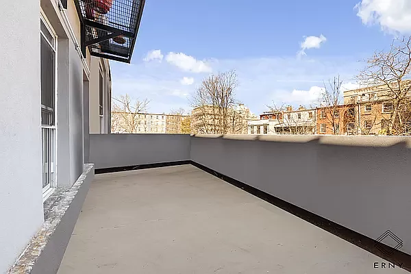 Rented by ERNY LLC | media 15