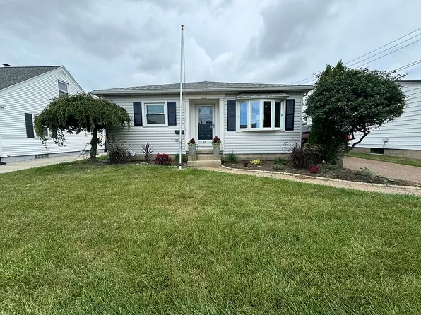 513 Rockwell St, Sandusky, OH 44870