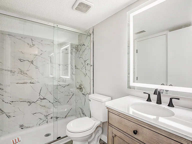 13805 W 78th Ter — Photo 24