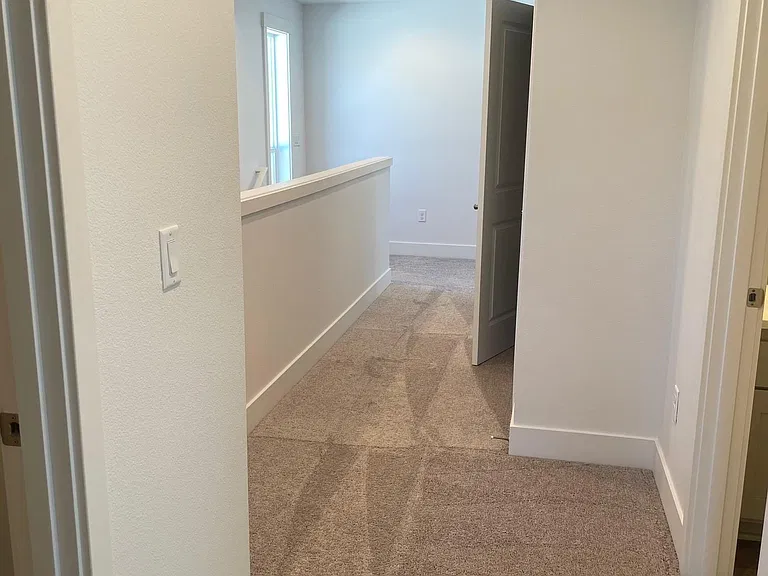 2552 Brackenfern Rd — Photo 32