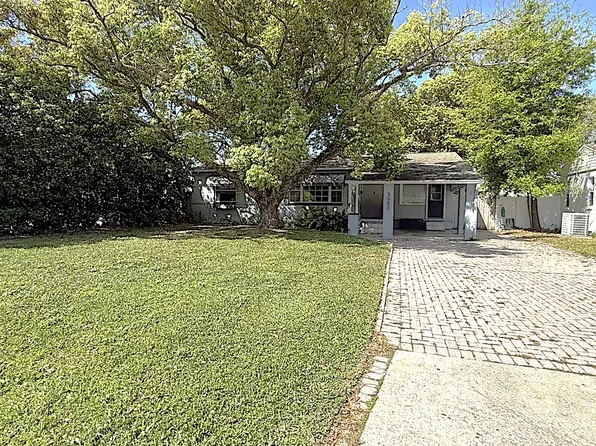 3000 Knollwood Cir, Orlando, FL 32804