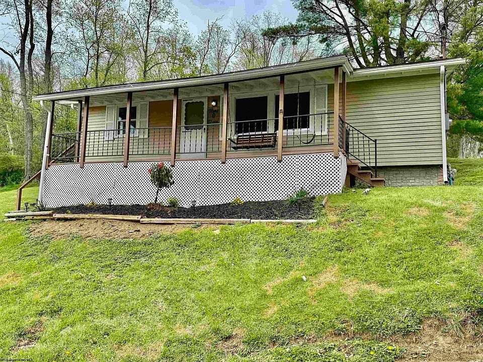 1st image of 905 Marion Ave