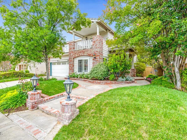 28067 Liana Ln, Valencia, CA 91354