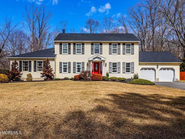 6 Hyacinth Ct, Cream Ridge, NJ 08514
