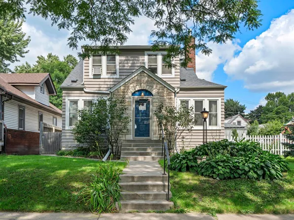 841 Sherwood Ave, Saint Paul, MN 55106