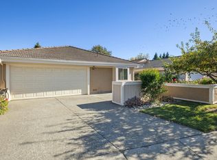 18 Holstrom Cir, Novato, CA 94947