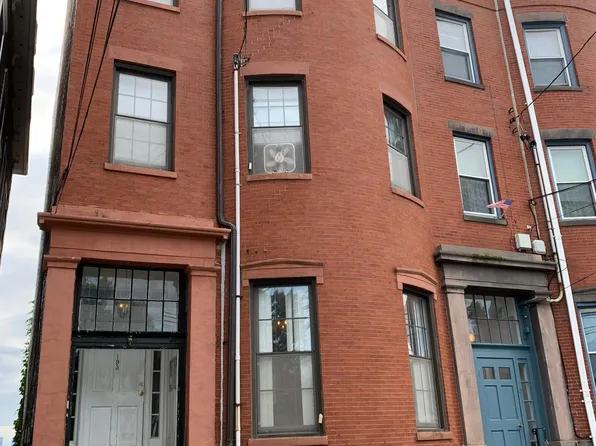 193 Webster St APT 4, Boston, MA 02128