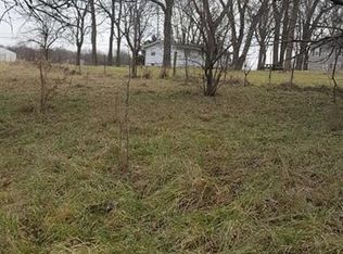 18822 S School Rd, Raymore, MO 64083