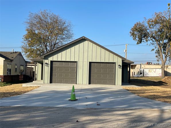 tulsa-oklahoma-458404124 picture