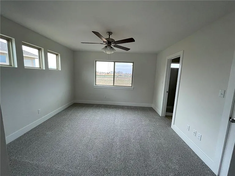 526 White Steppe Way — Photo 14