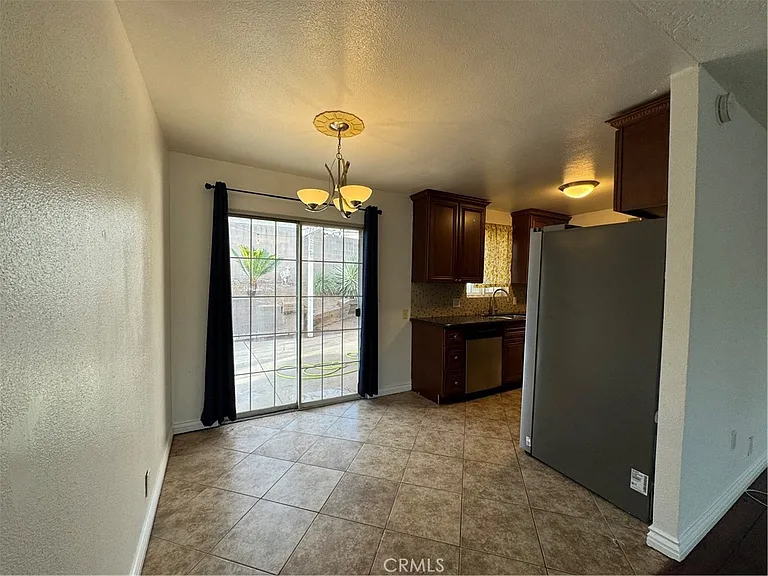 312 Silton Ave — Photo 7