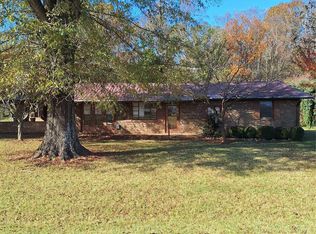 191 Log Cabin Rd, Mocksville, NC 27028