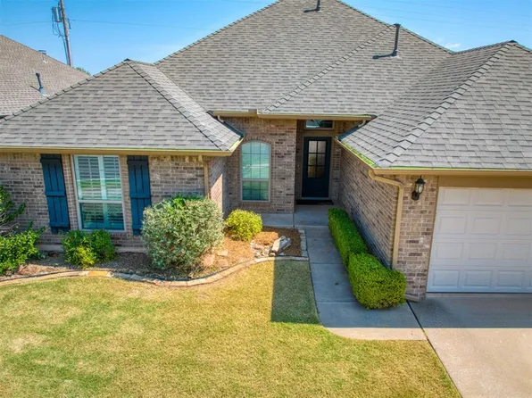 17032 Hardwood Pl, Edmond, OK 73012