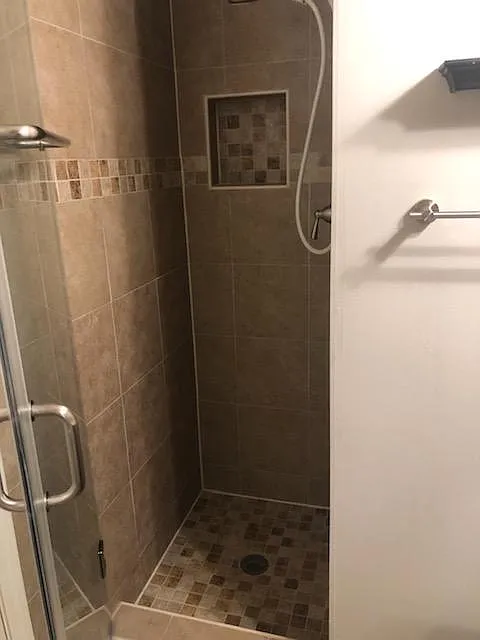 1 bed, 430 sqft, $1,700 — Photo 4