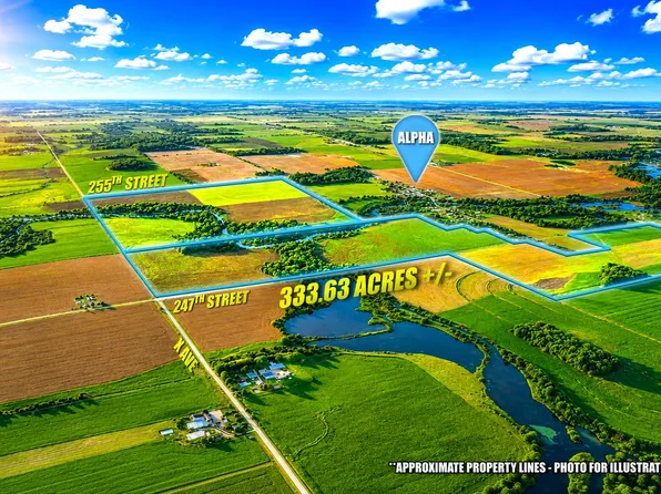 247th St, Waucoma, IA 52171