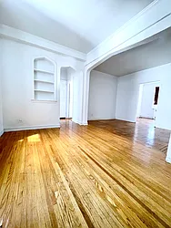 Rented by Safdie Realty Group