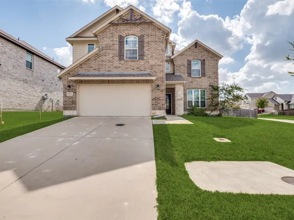 801 Woodcrest Dr, Ennis, TX 75119