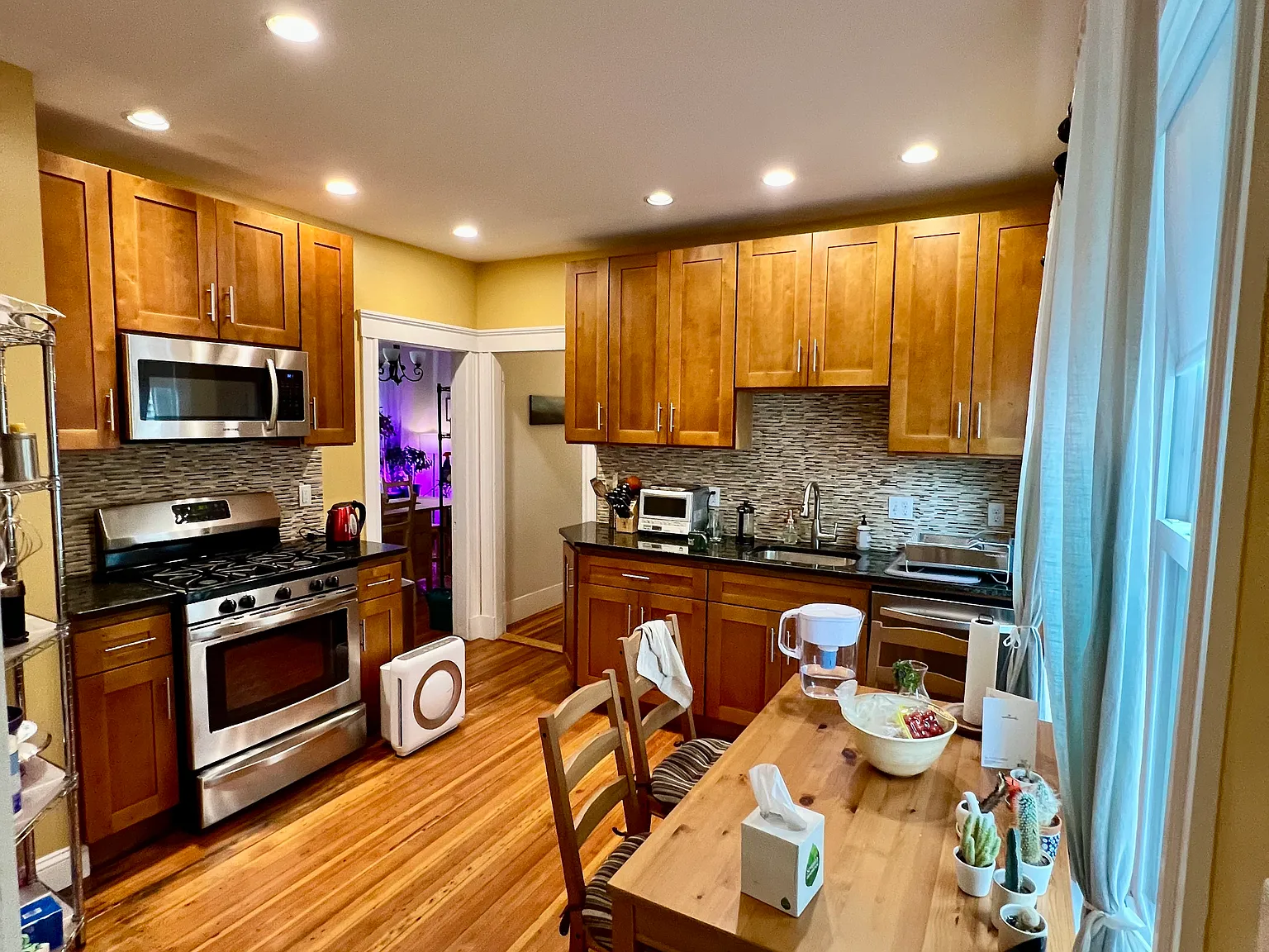 2 bed, $3,300 — Photo 4