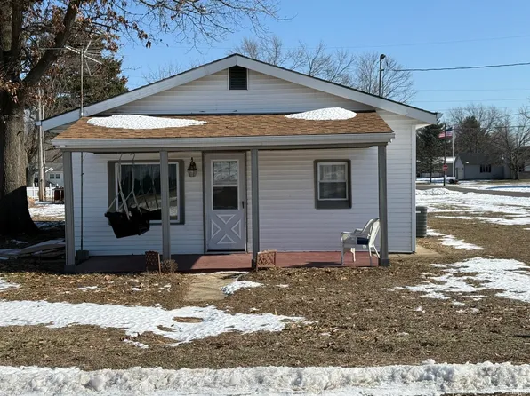 201 S Wabash Ave, Worthington, IN 47471