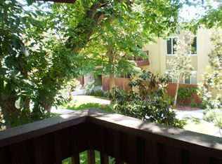 2881 Huntington Blvd APT 238, Fresno, CA 93721