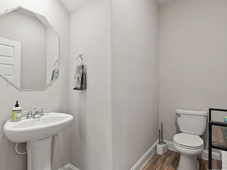 10606 Briceway Ace — Photo 8