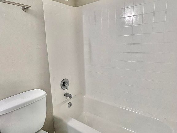 2nd image of 1500 N Congress Ave #1500A202