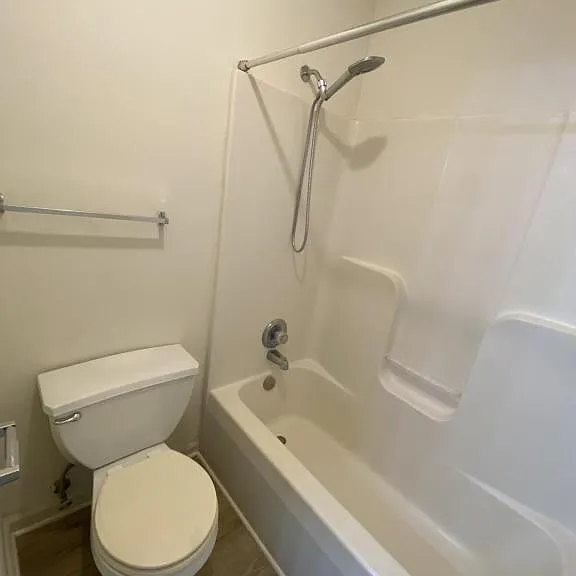 251 Tree Line Dr — Photo 10