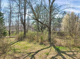 2337 Poe Rd, Soddy Daisy, TN 37379