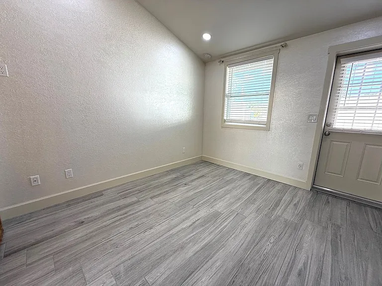 3131 Ashton Rd — Photo 6