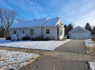 614 SE 1st St, Eagle Grove, IA 50533