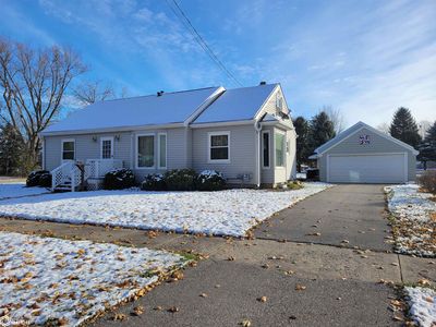 614 SE 1st St, Eagle Grove, IA, 50533