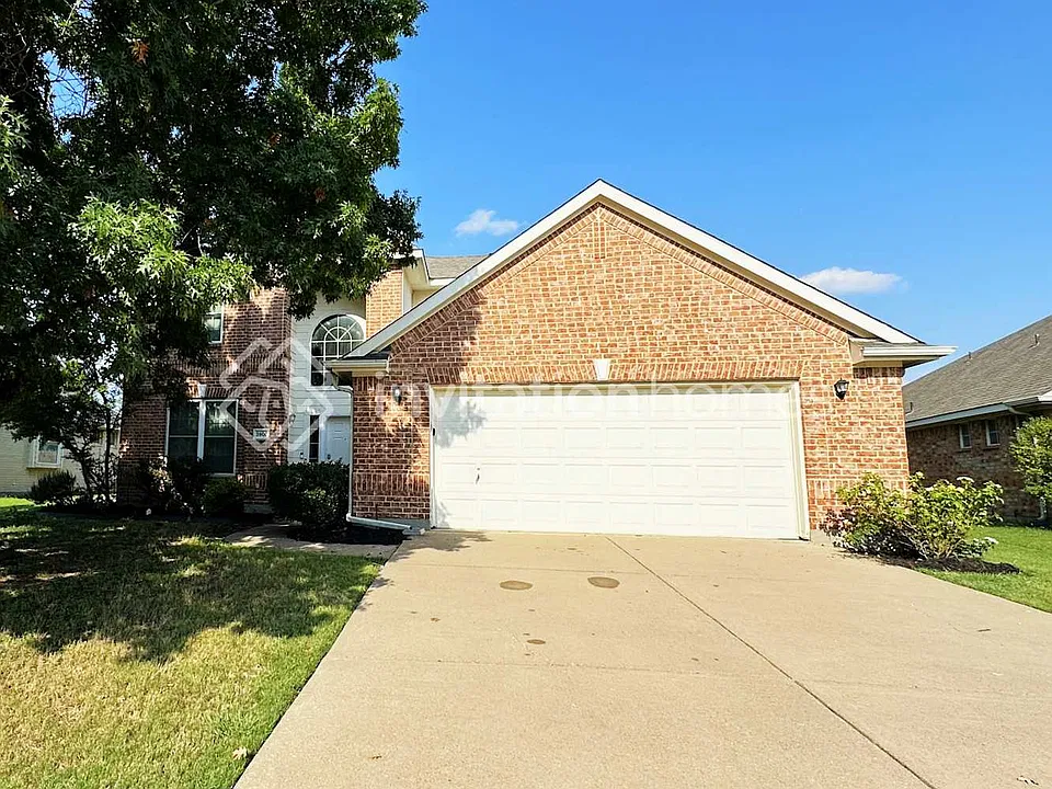 3900 Calloway Dr