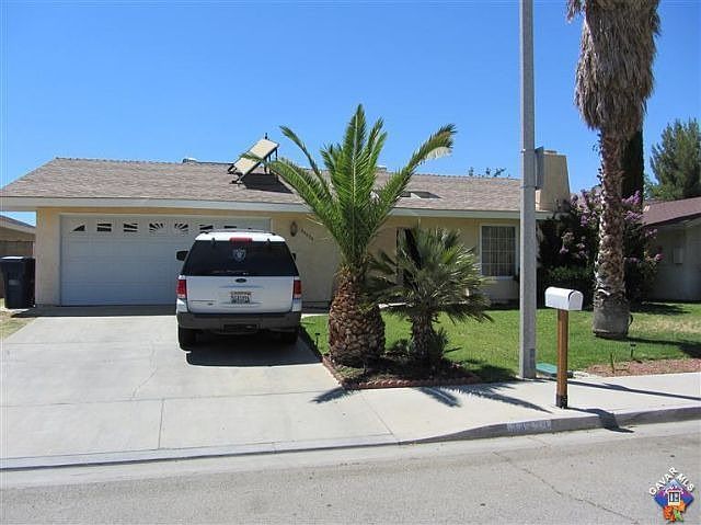 1st image of 44939 Hanstead Ave