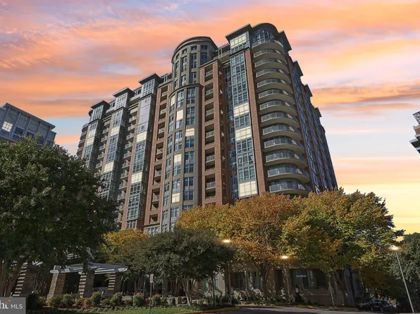 8220 Crestwood Heights Dr APT 608, Mc Lean, VA 22102