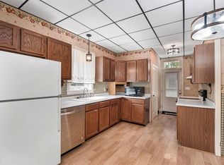415 N Spruce St, Vicksburg, MI