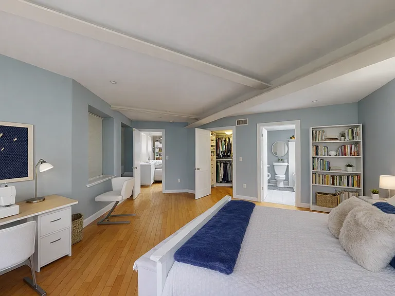 72 Kent St — Photo 4