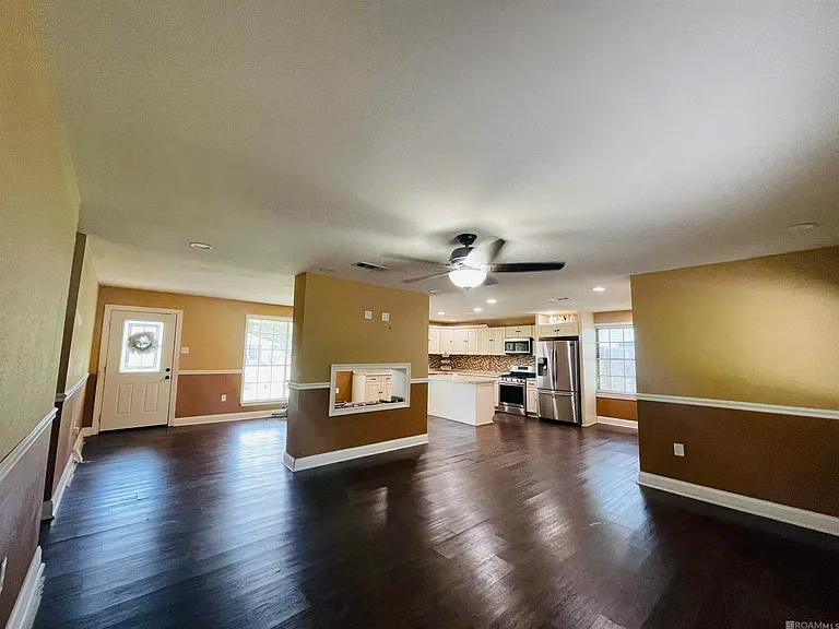 4036 Ridgemont Dr — Photo 16