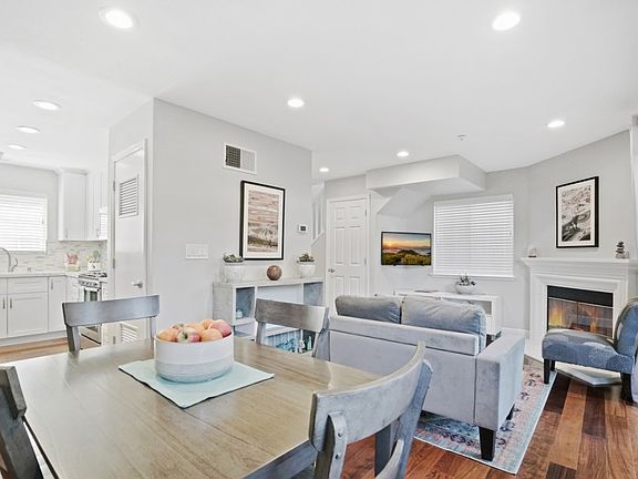 5th image of 382 N El Camino Real #8