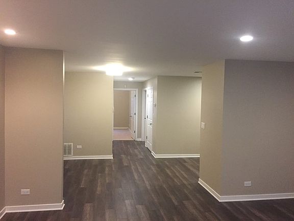 4th image of 6555 S Kenwood Ave #1