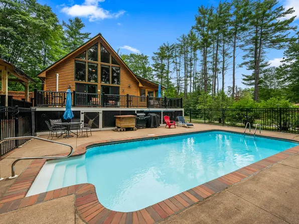 34 Charles Road, Conway, NH 03813