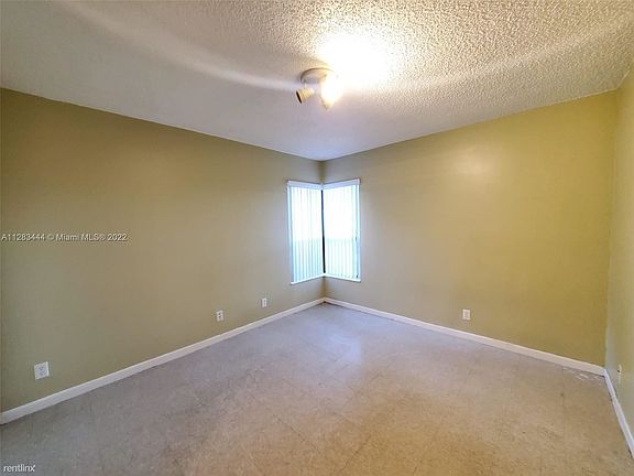 4th image of 3859 Cocoplum Cir