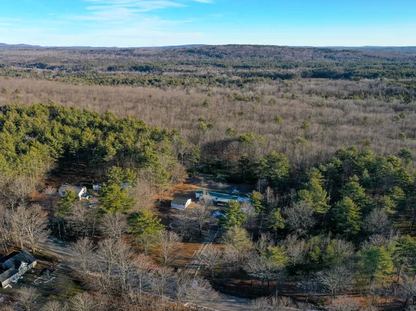 148 Tiger Hill Road, Poland, ME 04274