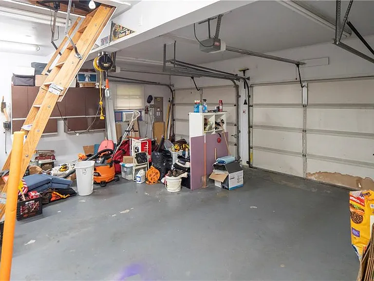 car garage