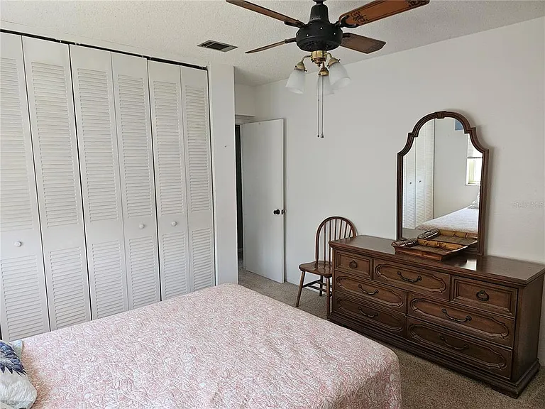 7701 Starkey Rd #708 — Photo 18
