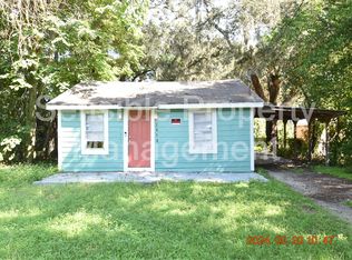2010 E Yukon St, Tampa, FL 33604