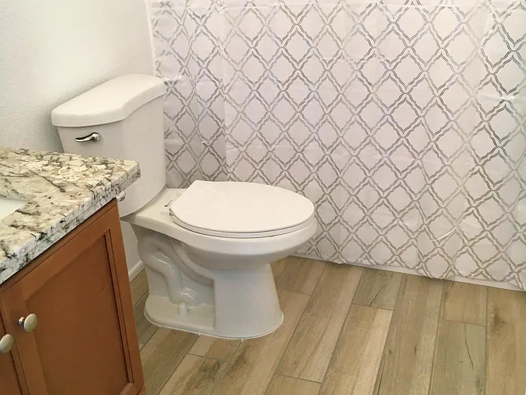 1545 W 207th St #3 — Photo 15