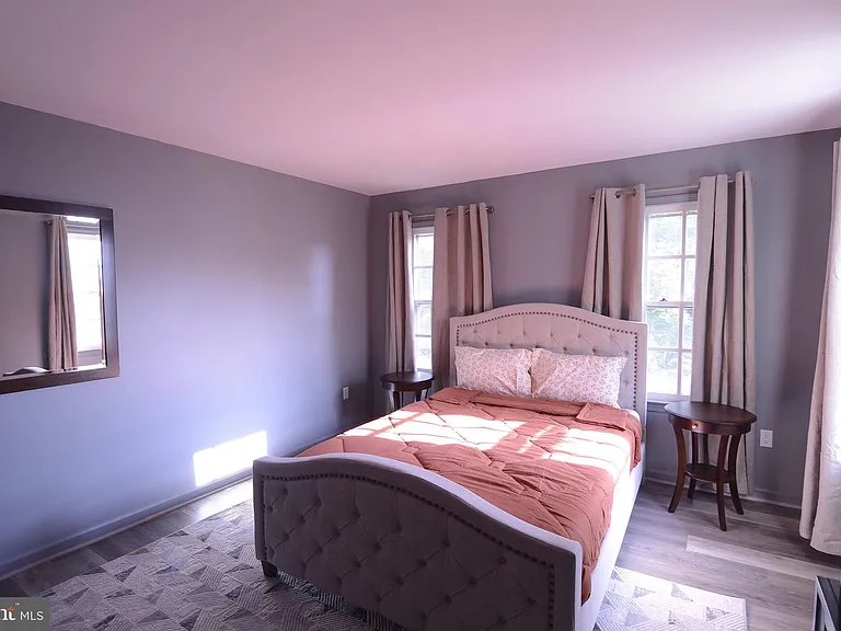 4904 Forest Creek Ct — Photo 33